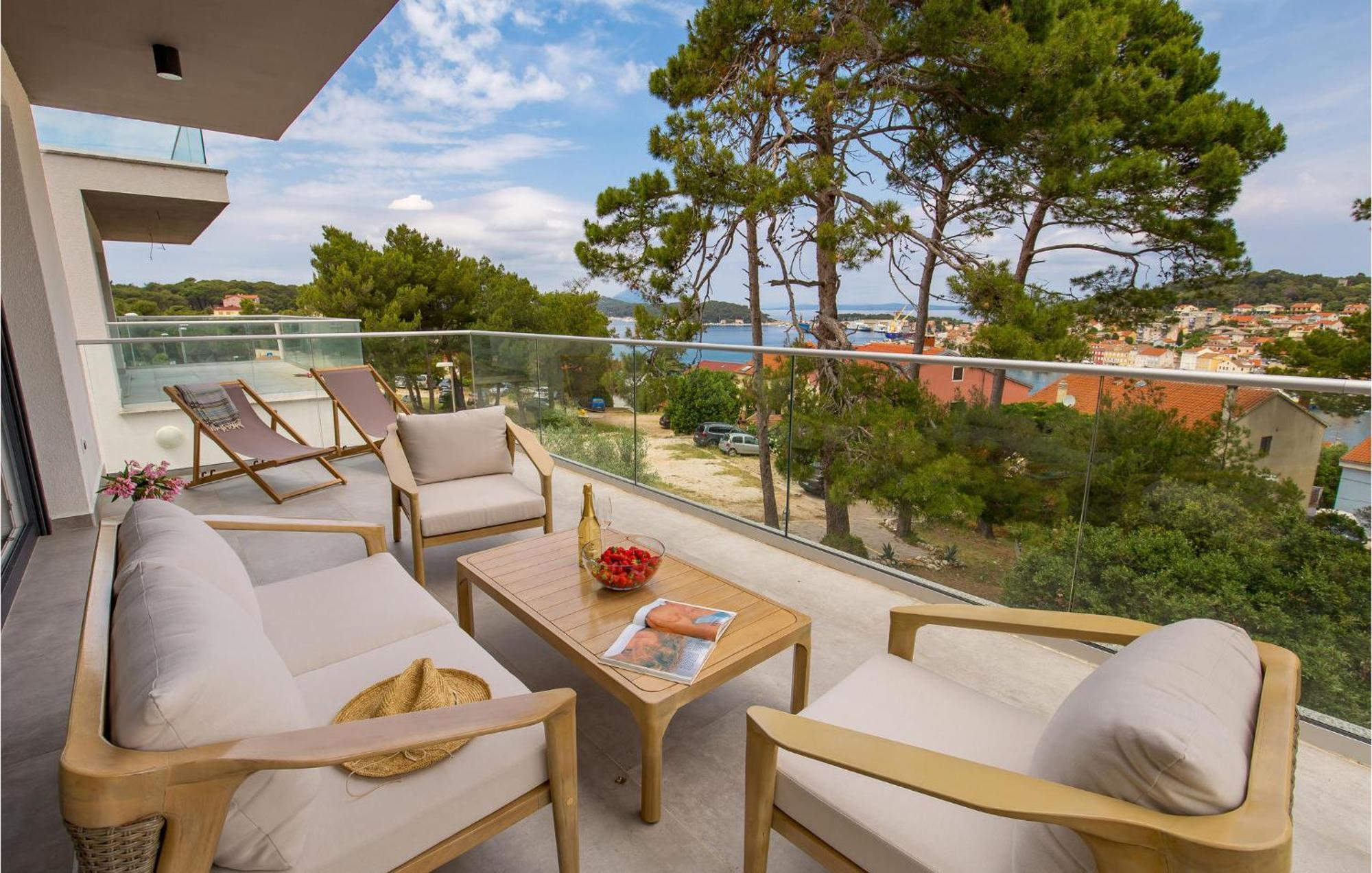 Amazing Apartment In Mali Losinj With Wifi Exteriör bild