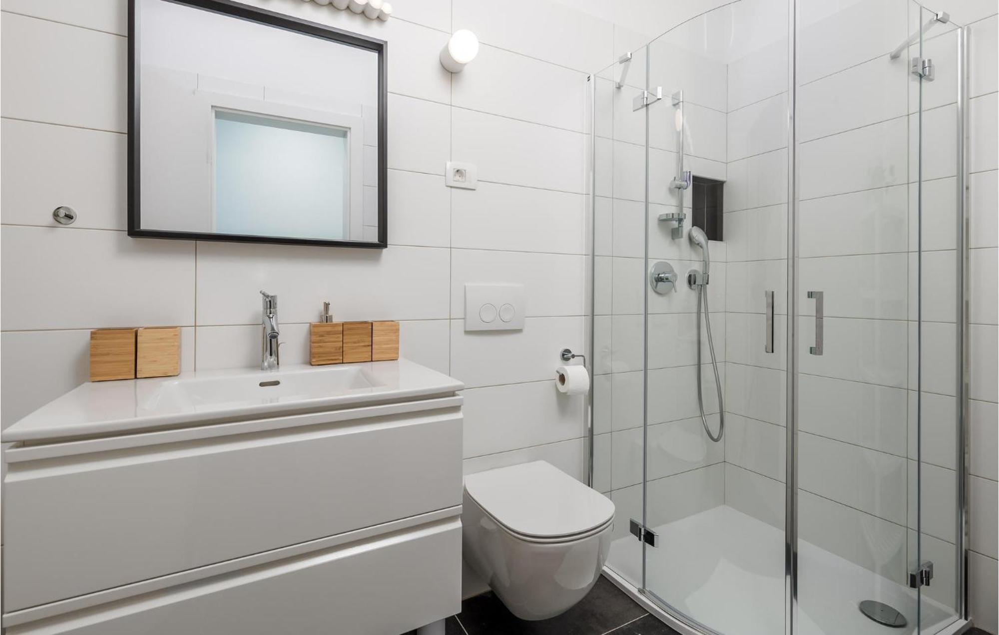 Amazing Apartment In Mali Losinj With Wifi Exteriör bild