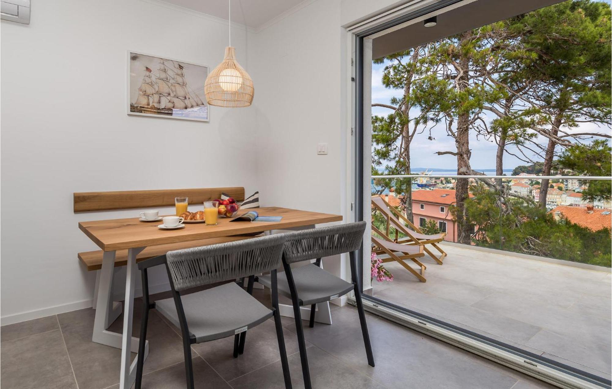 Amazing Apartment In Mali Losinj With Wifi Exteriör bild